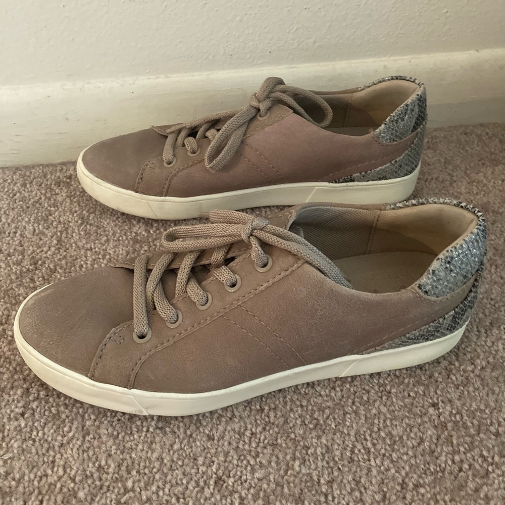 Naturalizer Morrison Sneaker